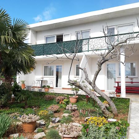 Apartments Summer Bloom Крк Экстерьер фото